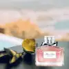 Miss Dior Eau de Parfum – Elegant and timeless with Grasse Rose and bergamot.