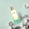 Light, fruity floral fragrance with soft woody warmth