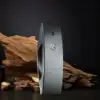 Leather and sandalwood heart over woody musk base Club Extreme
