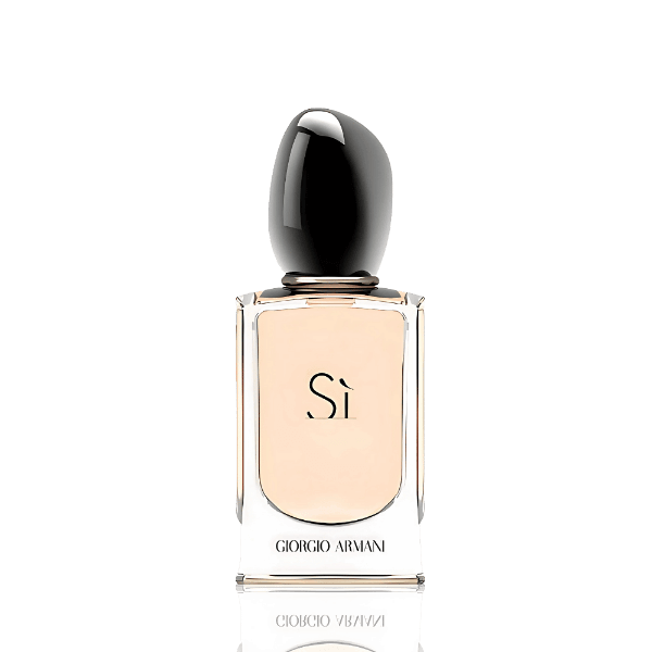 Armani Sì women’s perfume with blackcurrant, rose & vanilla notes