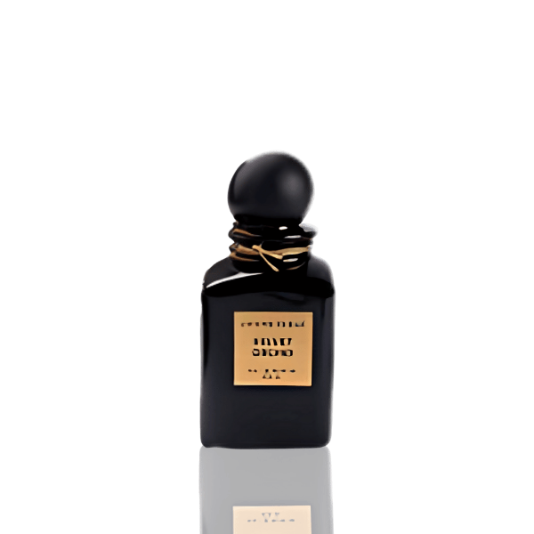 Elegant L'Intense De Blue Sleek Suede bottle design