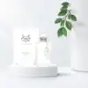 Light and modern floral-musky fragrance for women