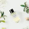 Bright and clean unisex perfume with orange blossom