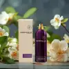 Mysterious feminine fragrance blending citrus top and rich floral depth