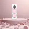 Elegant light floral fruity perfume with cedarwood and musk lingering