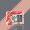 Soft powdery floral EDT with cream sandalwood and musk dry-down